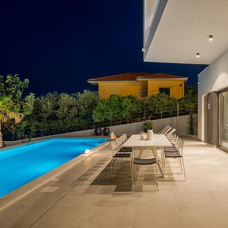 Villa Juliet Трогир Екстериор снимка