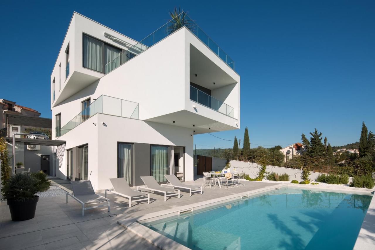Villa Juliet Трогир Екстериор снимка