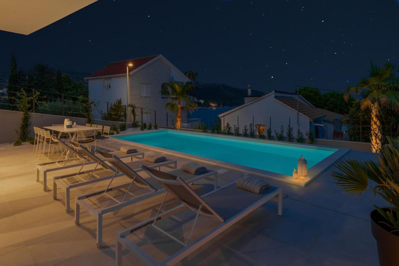 Villa Juliet Трогир Екстериор снимка